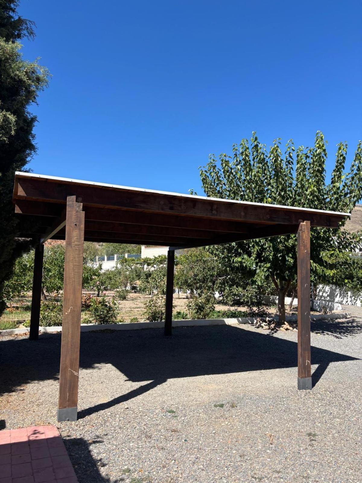 El Domingo En El Valle Fondon Bagian luar foto